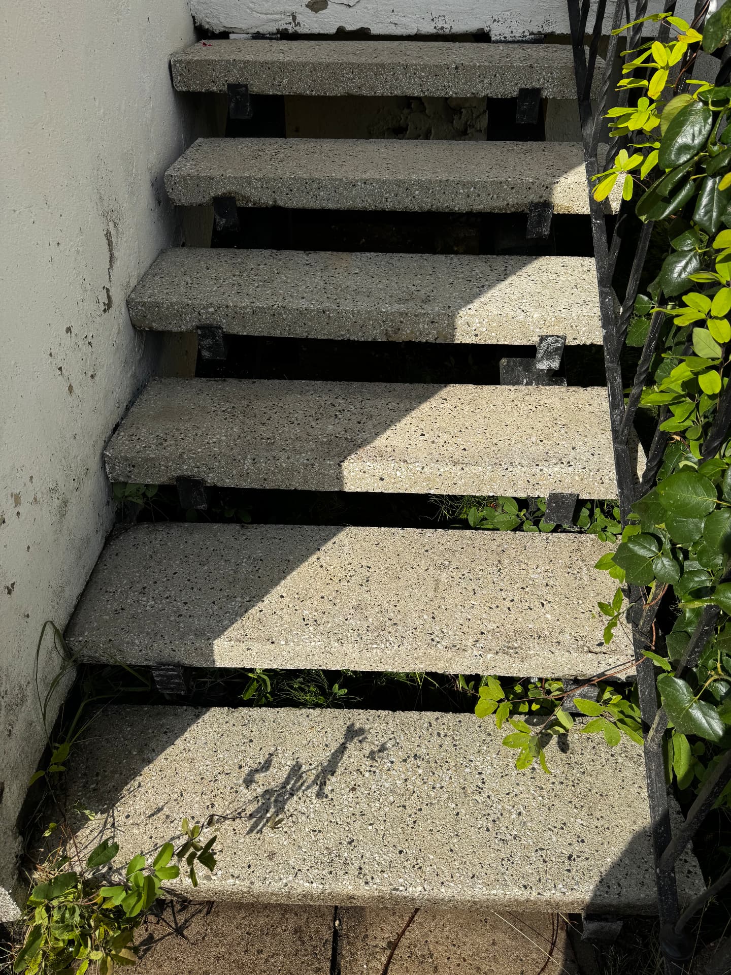 Außentreppe mit Hochdruck gereinigt – nachher